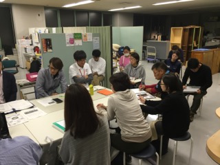 10月25日火の国会議1