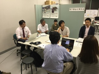 10月25日火の国会議2